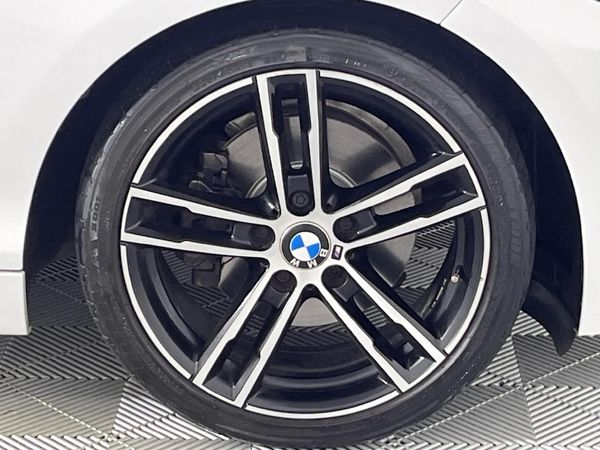 2019-BMW-2-Series-220i-Coupe-M-Sport-Auto image:4