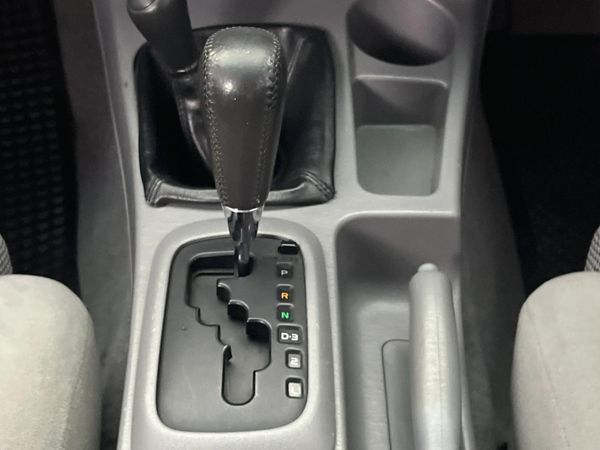 2011-Toyota-Hilux-30-D-4D-Raider-4x4-Auto-Double-Cab image:9