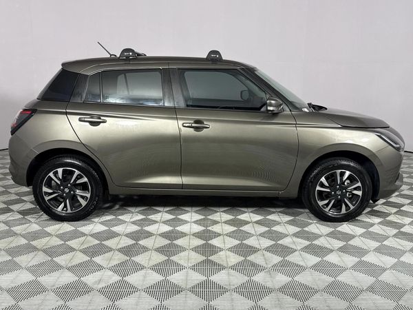 2025-Suzuki-Swift-12-GLX image:17