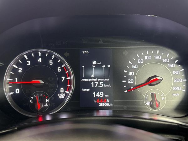 2025-Suzuki-Swift-12-GLX image:2