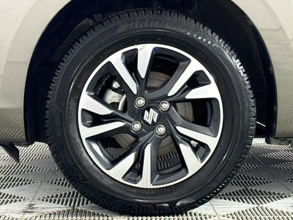 2025-Suzuki-Swift-12-GLX image:4