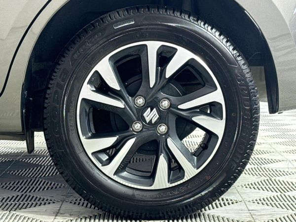 2025-Suzuki-Swift-12-GLX image:6