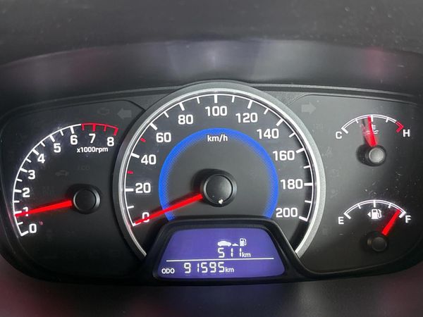 2018-Hyundai-Grand-i10-10-Motion image:2