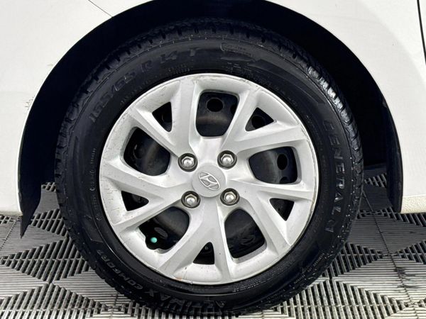 2018-Hyundai-Grand-i10-10-Motion image:4