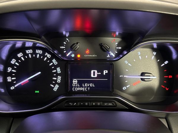 2024-Citroen-C3-Aircross-12T-Puretech-Shine-Auto image:2