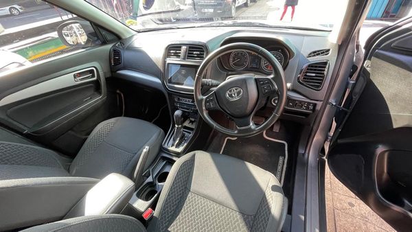 2021-Toyota-Urban-Cruiser-15-Xs-Auto image:13