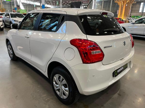 2019-Suzuki-Swift-12-GL-Auto image:4