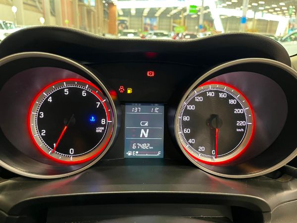 2020-Suzuki-Swift-12-GLX-Auto image:10