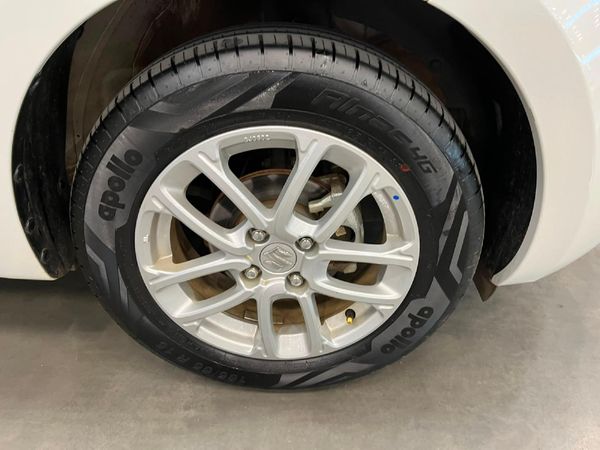 2020-Suzuki-Swift-12-GLX-Auto image:8