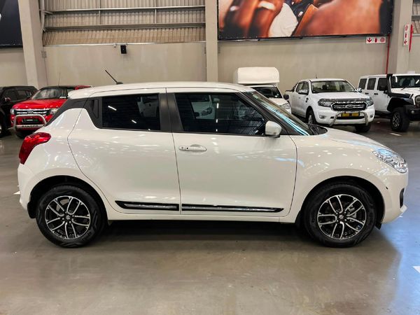 2024-Suzuki-Swift-12-GLX-Auto image:1