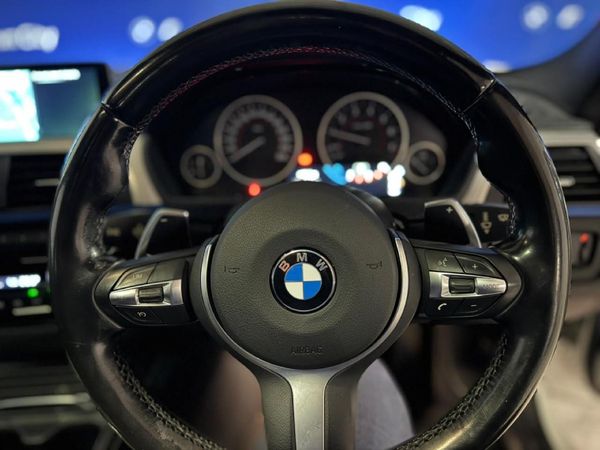 2016-BMW-3-Series-340i-M-Sport-Auto image:11