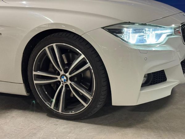 2016-BMW-3-Series-340i-M-Sport-Auto image:2