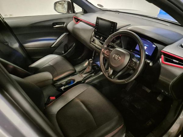 2024-Toyota-Corolla-Cross-18-GR-S-Hybrid image:11