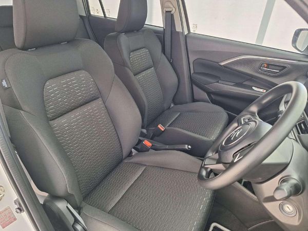 2026-Suzuki-Swift-12-GL-Auto image:8