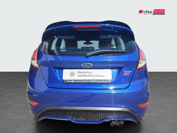 2014-Ford-Fiesta-ST-16-EcoBoost-GDTi image:7