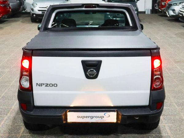 2024-Nissan-NP200-16-AC-Safety-Pack image:11