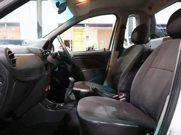 2024-Nissan-NP200-16-AC-Safety-Pack image:21