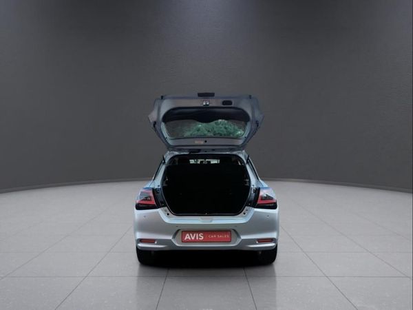 2025-Suzuki-Swift-12-GL-Auto image:18