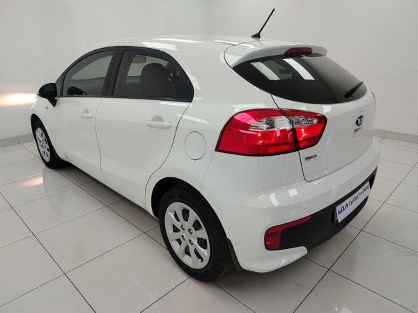 2017-Kia-Rio-12-5-dr image:25