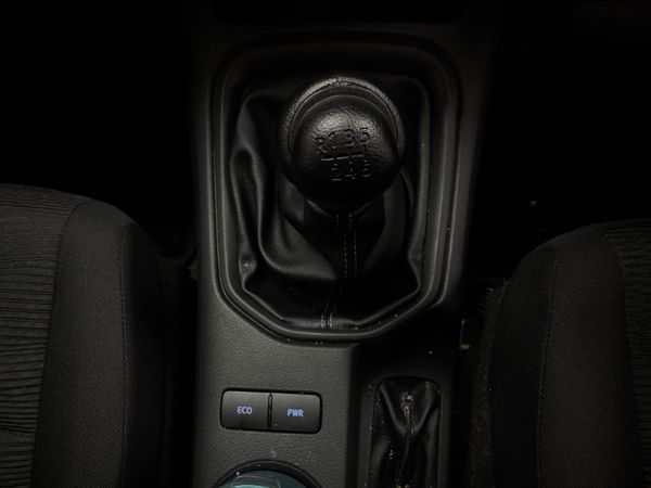 2026-Toyota-Hilux-24-GD-6-Raised-Body-Raider-Single-Cab image:10