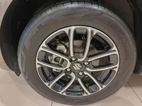 2024-Suzuki-Swift-12-GLX-Auto image:7