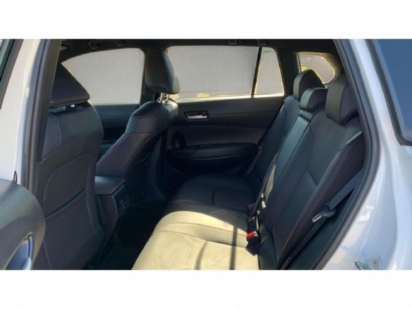 2025-Toyota-Corolla-Cross-18-GR-S image:12