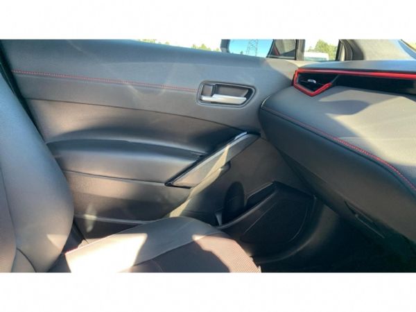 2025-Toyota-Corolla-Cross-18-GR-S image:8
