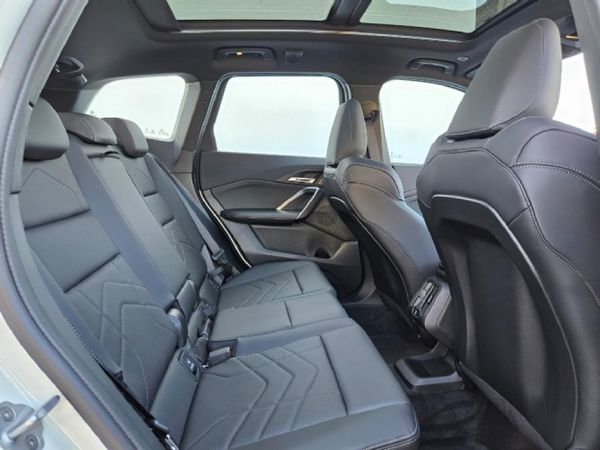 2026-BMW-X1-sDrive18i-M-Sport image:14
