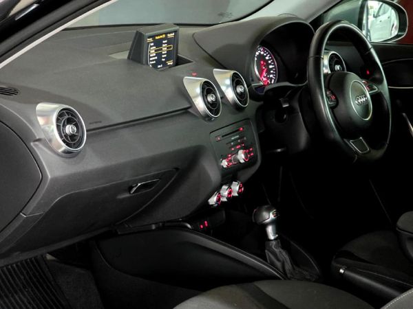 2015-Audi-A1-14-TFSI-3-dr-Attraction-Auto image:10
