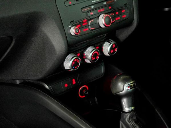 2015-Audi-A1-14-TFSI-3-dr-Attraction-Auto image:14