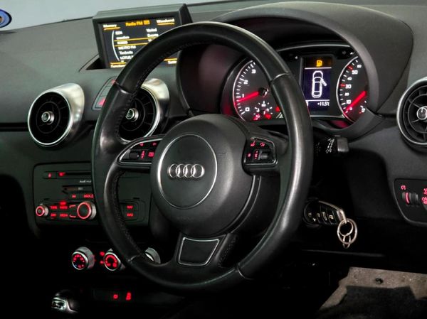 2015-Audi-A1-14-TFSI-3-dr-Attraction-Auto image:22
