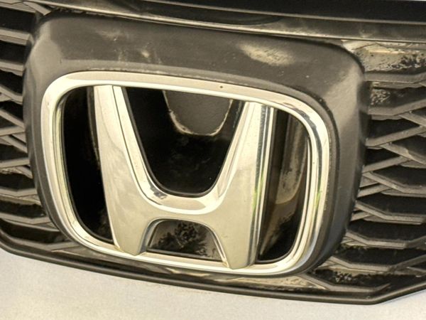 2010-Honda-Jazz-14i-LX image:11