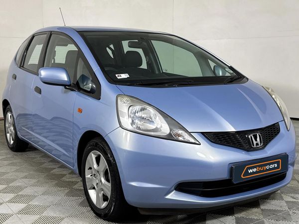 2010-Honda-Jazz-14i-LX image:15
