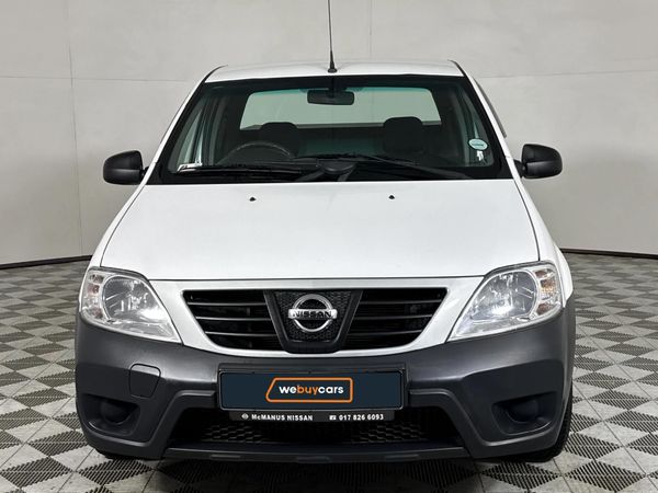 2021-Nissan-NP200-16 image:11