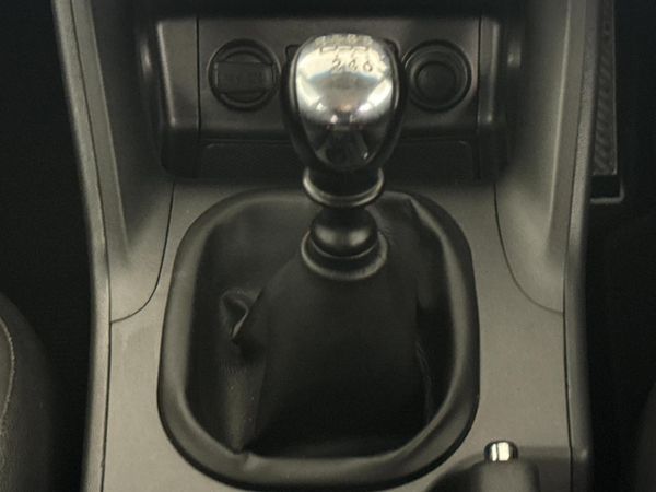 2015-Hyundai-ix35-20-Executive image:10