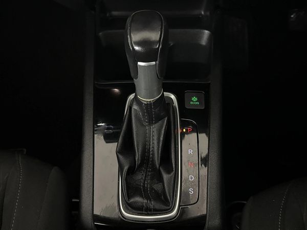 2022-Honda-Ballade-15-Elegance-Auto image:8