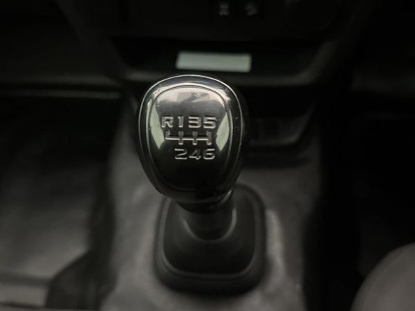 2022-Isuzu-D-Max-19-DDI-HR-Single-Cab image:8