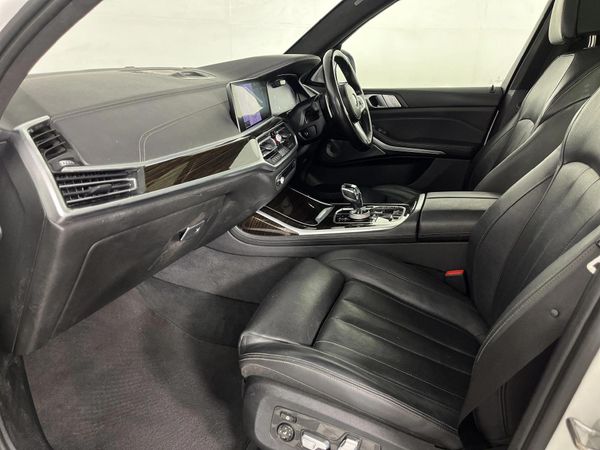 2019-BMW-X7-xDrive30d-M-Sport image:8