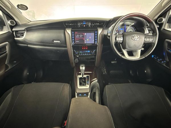 2020-Toyota-Fortuner-28-GD-6-Epic-Auto image:1