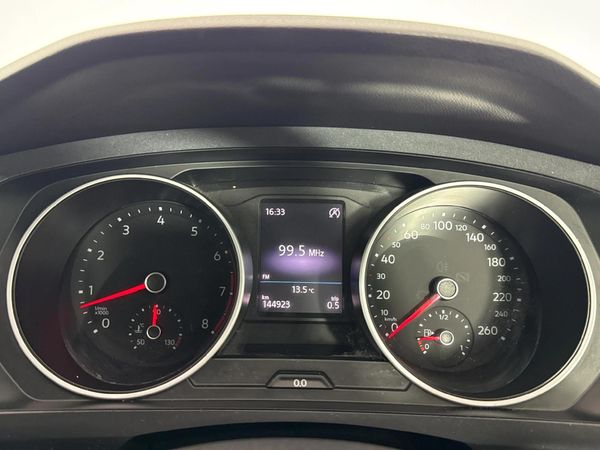 2017-Volkswagen-Tiguan-14-TSI-Comfortline-92kW image:2