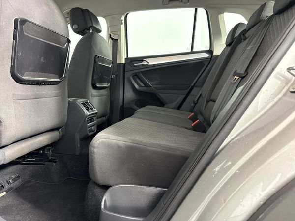 2017-Volkswagen-Tiguan-14-TSI-Comfortline-92kW image:3