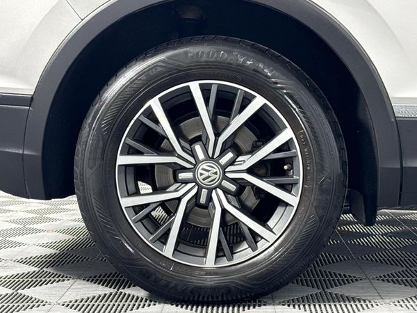 2017-Volkswagen-Tiguan-14-TSI-Comfortline-92kW image:7