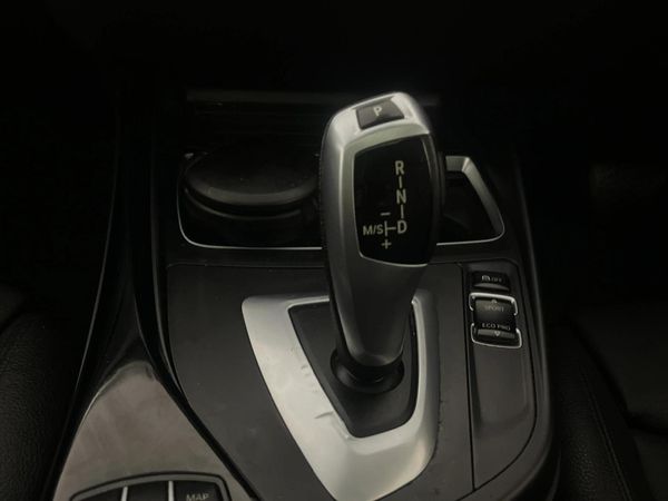 2019-BMW-1-Series-118i-5-dr-Edition-Sport-Line-Shadow-Auto image:10