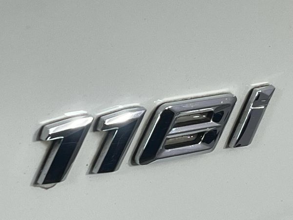 2019-BMW-1-Series-118i-5-dr-Edition-Sport-Line-Shadow-Auto image:11