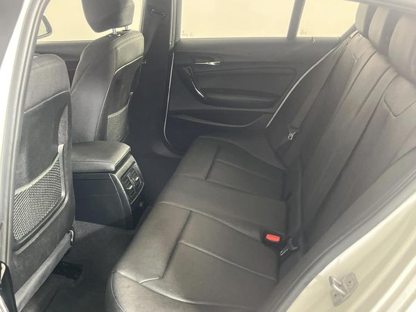 2019-BMW-1-Series-118i-5-dr-Edition-Sport-Line-Shadow-Auto image:3