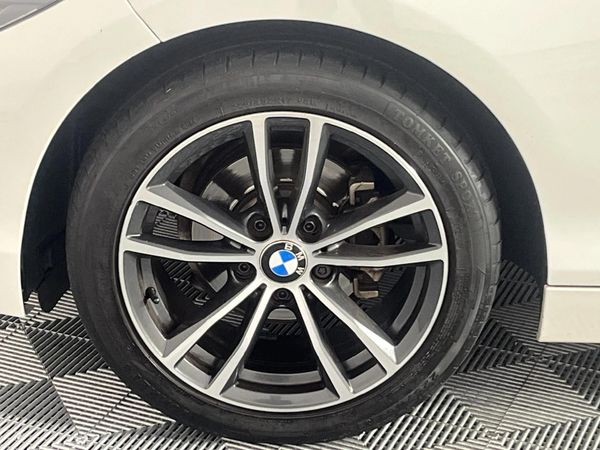 2019-BMW-1-Series-118i-5-dr-Edition-Sport-Line-Shadow-Auto image:4