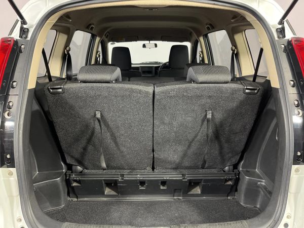 2025-Suzuki-Ertiga-15-GA image:13