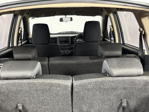2025-Suzuki-Ertiga-15-GA image:14