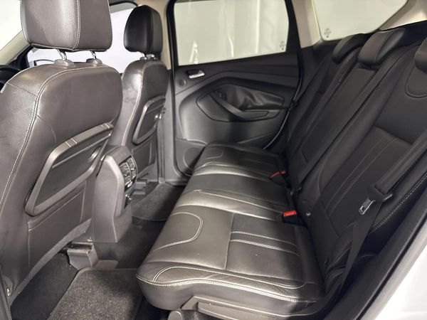 2014-Ford-Kuga-20-TDCi-Titanium-AWD-Auto image:3
