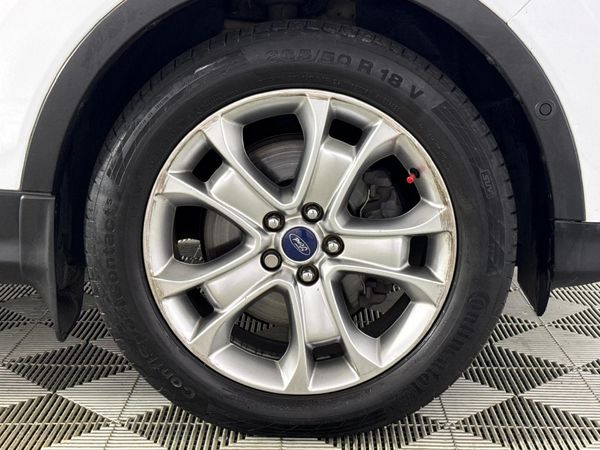 2014-Ford-Kuga-20-TDCi-Titanium-AWD-Auto image:5